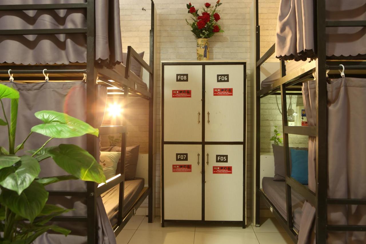 S Phuot Homestay - 3A Lam Son, Ward 2, Tan Binh District โฮจิมินห์ซิตี้ ภายนอก รูปภาพ