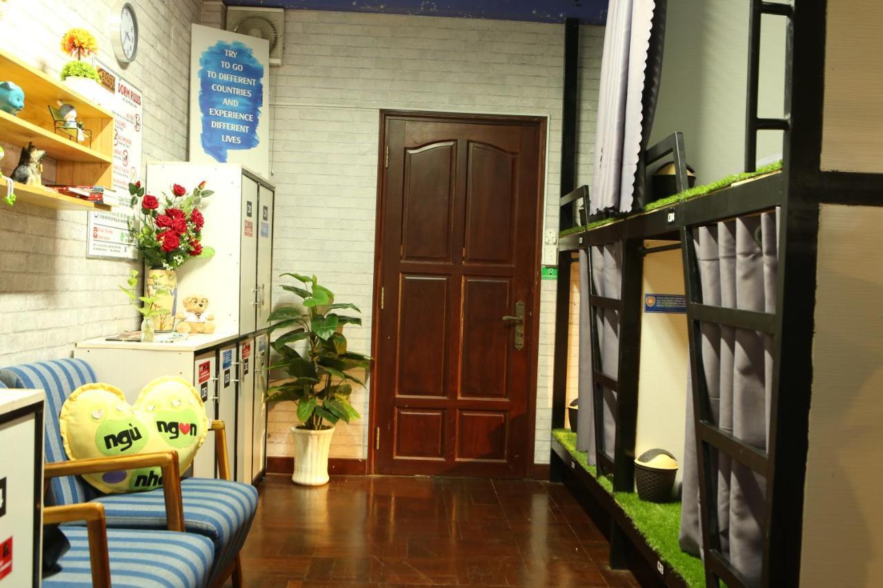 S Phuot Homestay - 3A Lam Son, Ward 2, Tan Binh District โฮจิมินห์ซิตี้ ภายนอก รูปภาพ