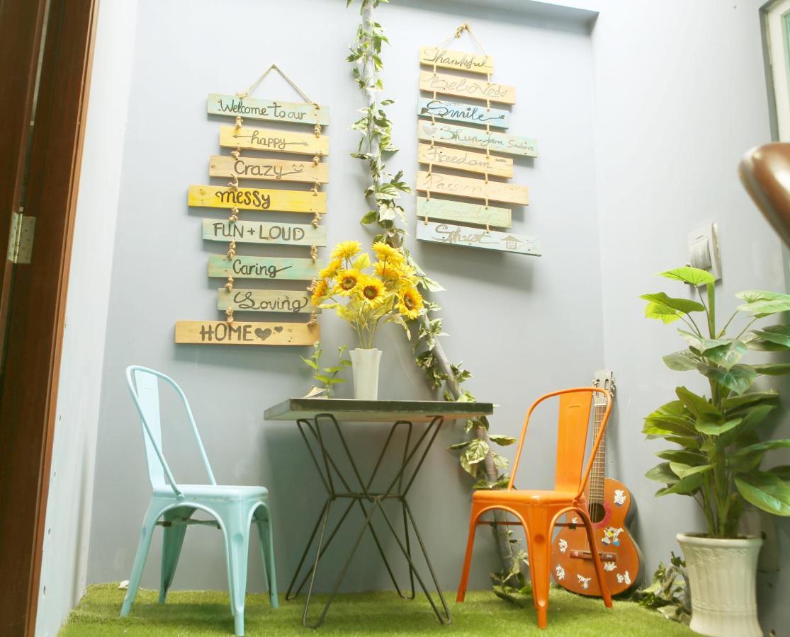 S Phuot Homestay - 3A Lam Son, Ward 2, Tan Binh District โฮจิมินห์ซิตี้ ภายนอก รูปภาพ