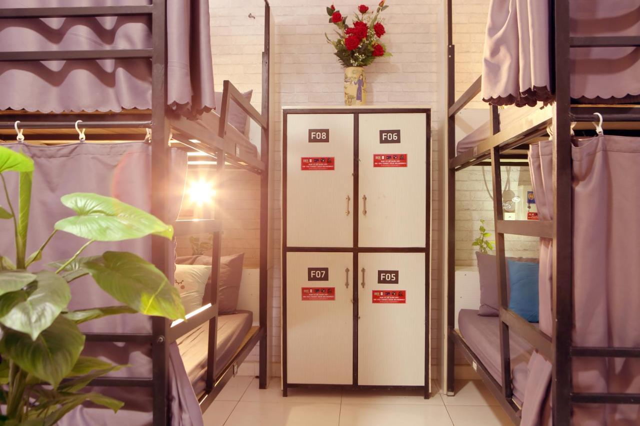S Phuot Homestay - 3A Lam Son, Ward 2, Tan Binh District โฮจิมินห์ซิตี้ ภายนอก รูปภาพ