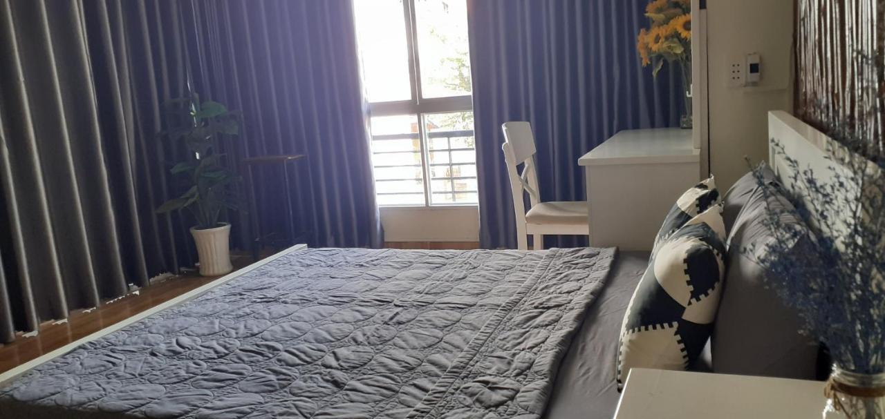 S Phuot Homestay - 3A Lam Son, Ward 2, Tan Binh District โฮจิมินห์ซิตี้ ภายนอก รูปภาพ